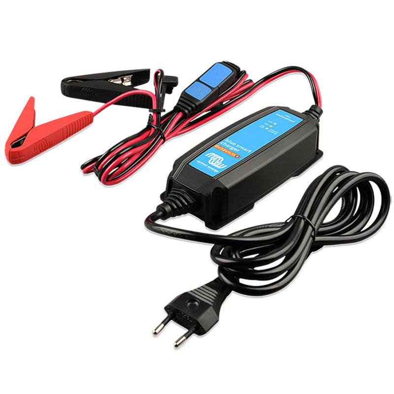 Victron Blue Smart IP65 Charger 24/8(1) 230V CEE 7/17 Retail